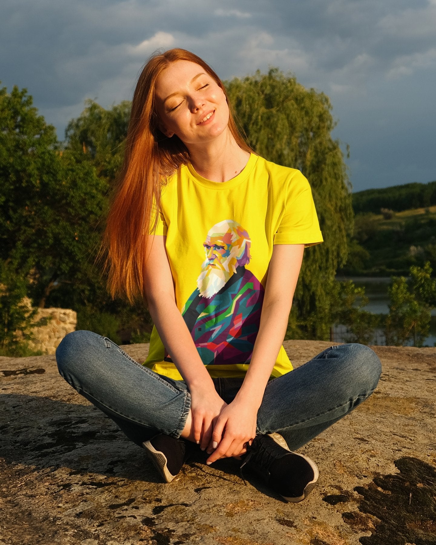 Camiseta Charles Darwin - PopArt - Feminino -camiseta- Editora Datum